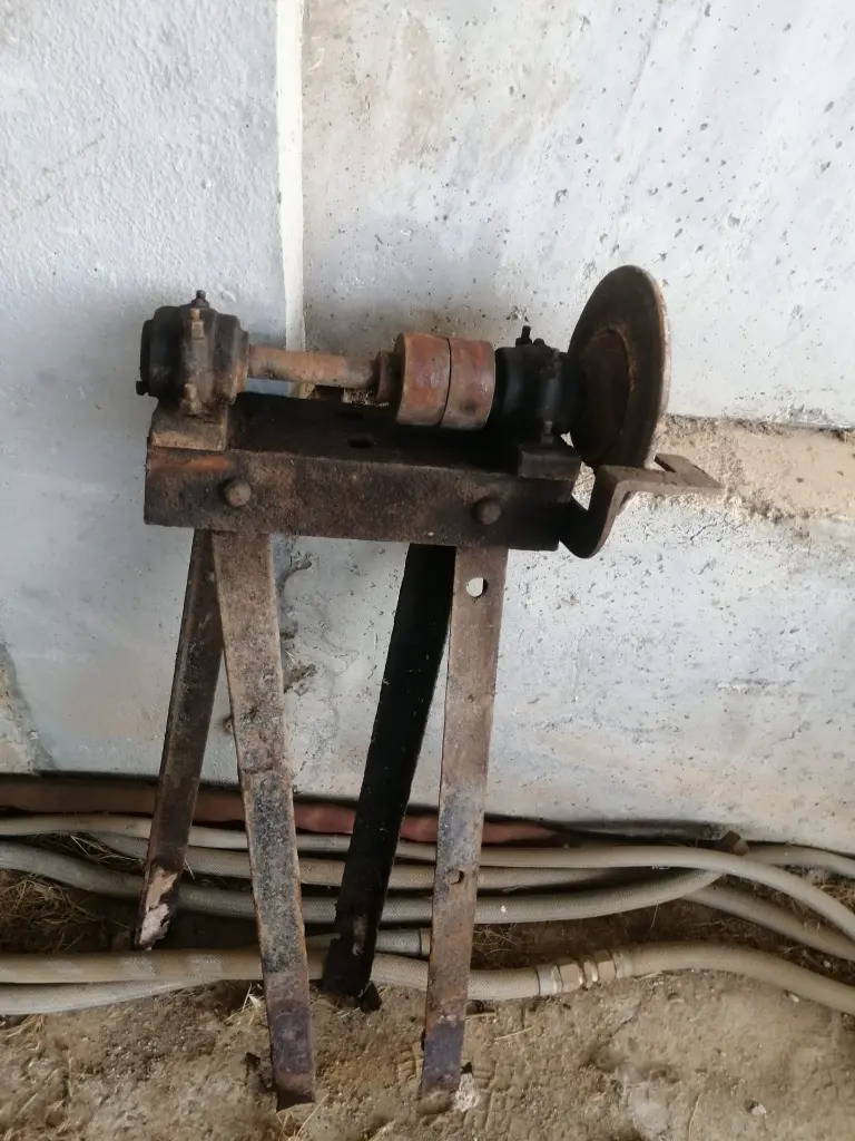 TALADRO+SIERRA+AFILADORA+BANDA DE AGUA.webp