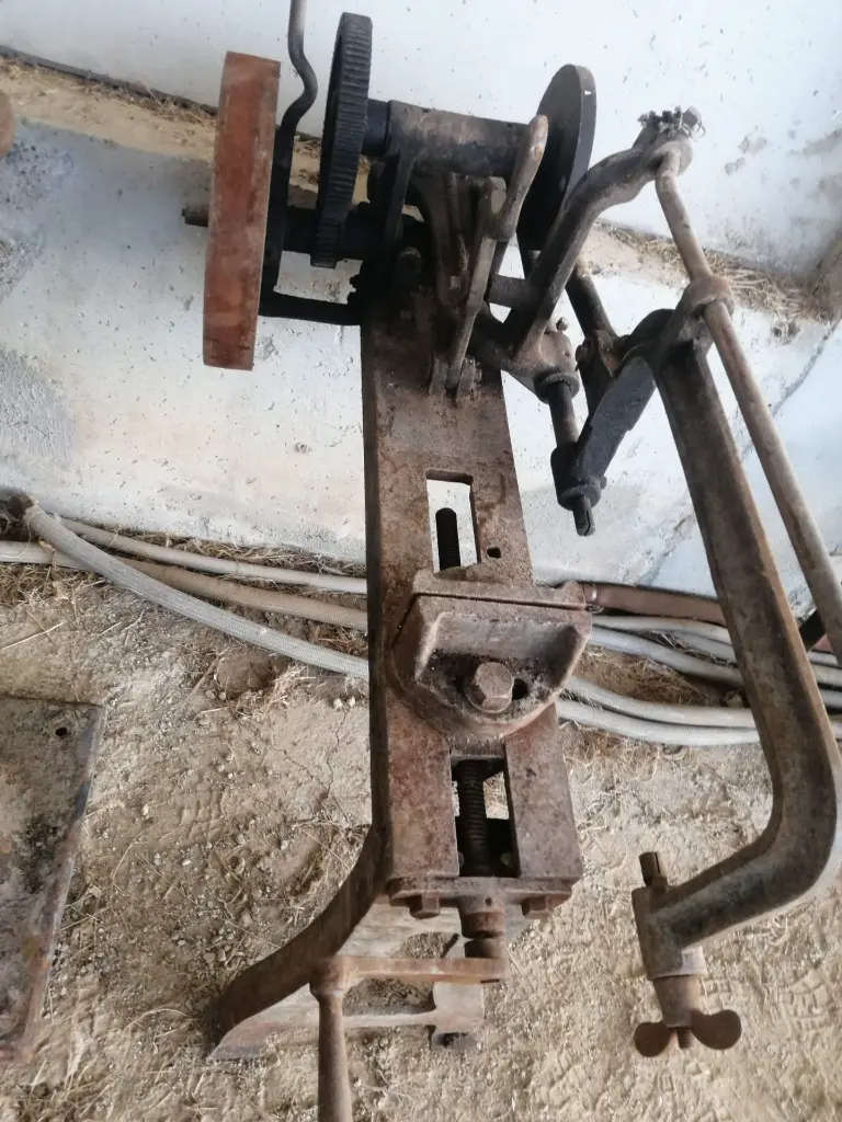 TALADRO+SIERRA+AFILADORA+BANDA DE AGUA (3).webp