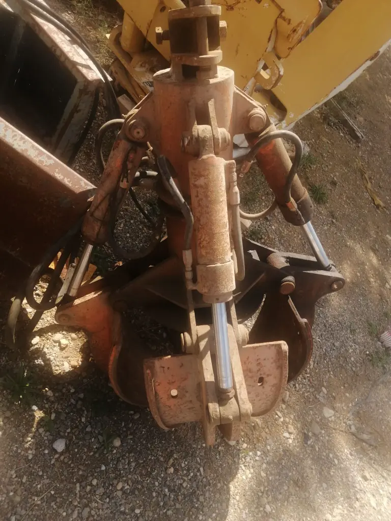 PULPO-PINZA PARA GRUA O GIRATORIA.webp