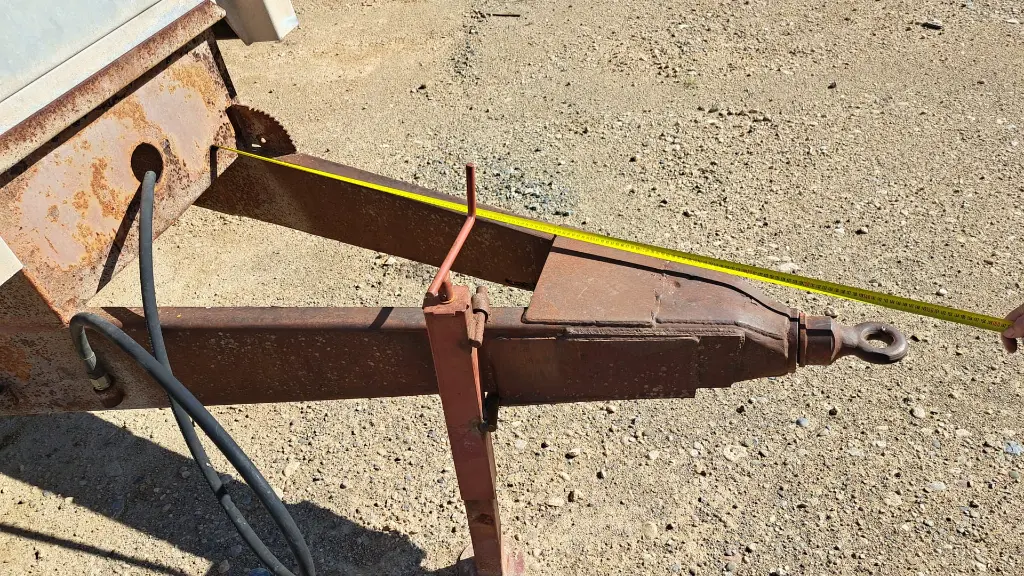 REMOLQUE GALVANIZADO BASCULANTE (1).webp