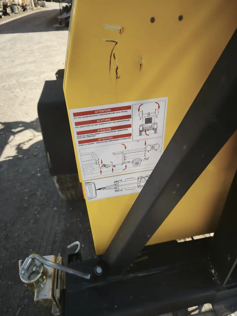 GENERADOR TORRE FOCOS DE LUZ (5).webp