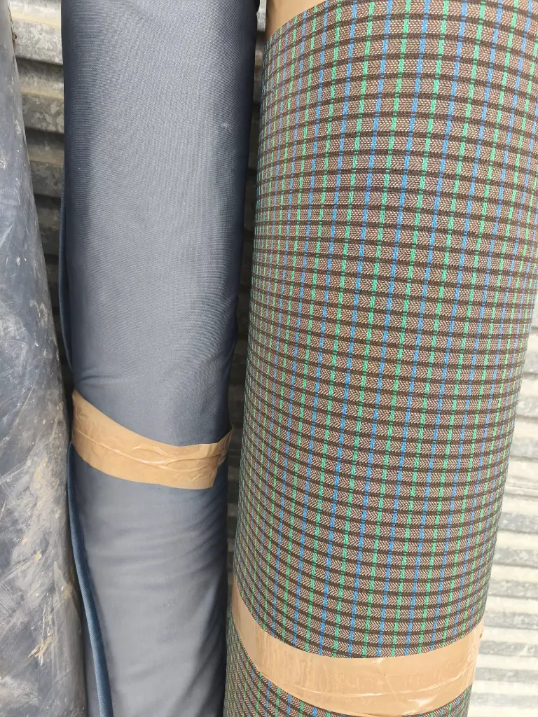 ROLLO DE TELAS (1).webp