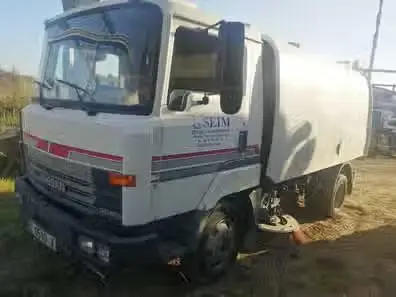 395 - NISSAN BARREDORA - L60.09