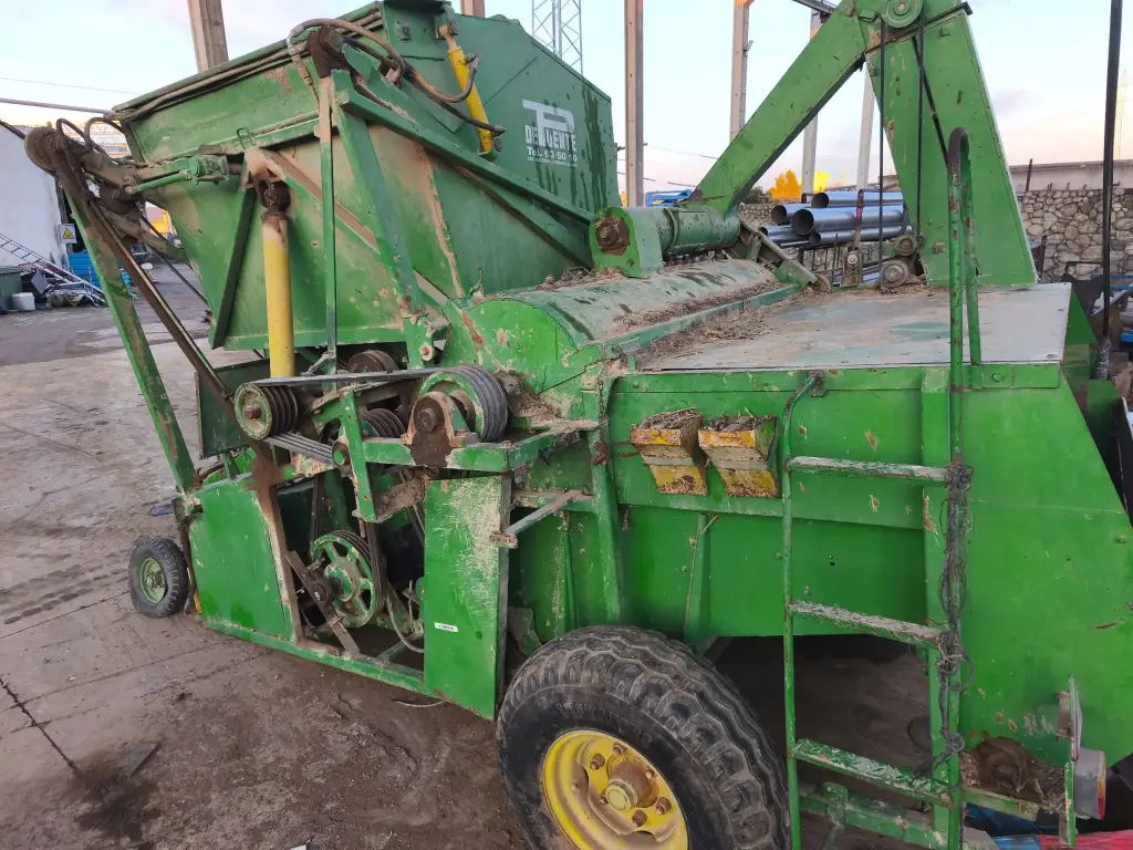 S309 - COSECHADORA DE LEGUMBRES 