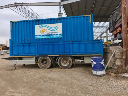 [R1561BBF] 658 - REMOLQUE + CONTENEDOR + GENERADOR